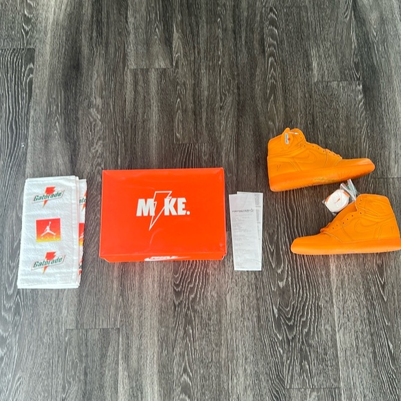 Jordan Other - Air Jordan 1 OG High Gatorade (Orange)